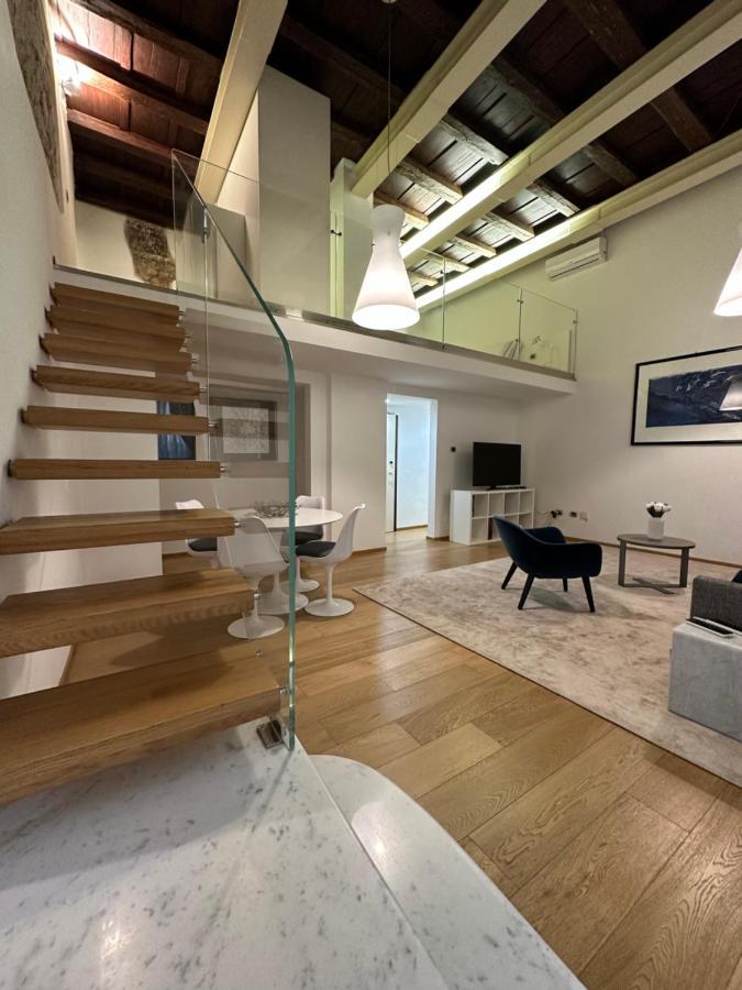 Elegante Appartamento Borgo San Jacopo Firenze Eksteriør bilde