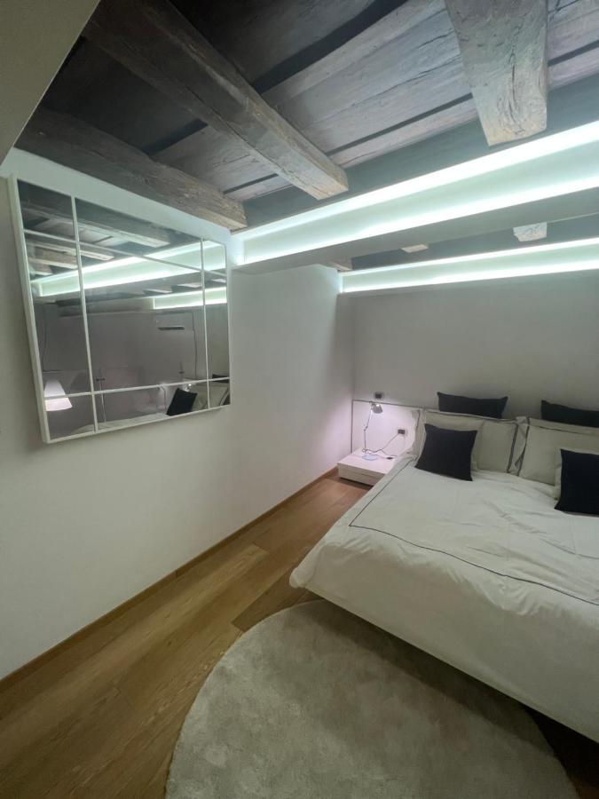 Elegante Appartamento Borgo San Jacopo Firenze Eksteriør bilde